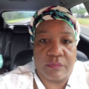 Meet your Posher, Regina